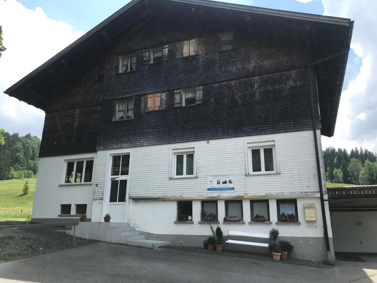 Ferienwohnung Morgentau Am Rande Der Wildnis Sibratsgfall Exterior photo